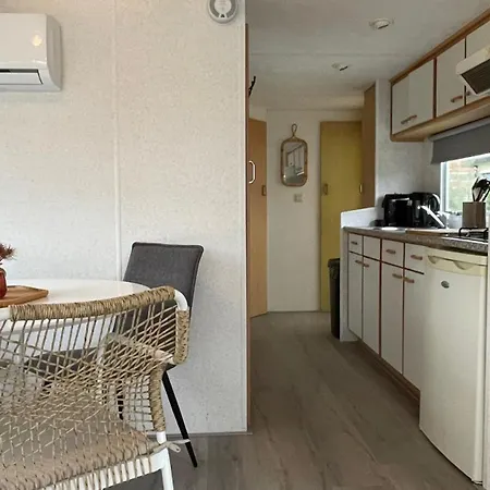 Retro Stacaravans Campingplads Warmond